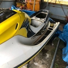 水上バイクの船体　GP760の画像