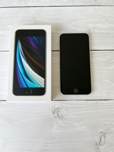 Apple iPhoneSE 第2世代 64GB ホワイト 中古品　iFaceお付けします