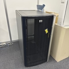 サーバーラック　ハーフ