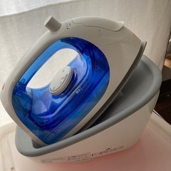 アイロン　スチーム機能あり！取りに来れる方限定！の画像