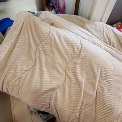 こたつ布団  難あり 月曜日粗大ゴミ出します