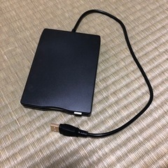 フロッピーディスクの読み込み用機械