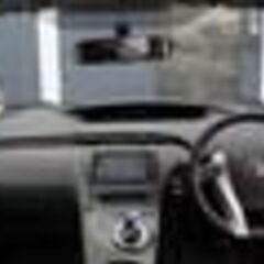 【自社ローン】プリウス S☆最長３６回払い！保証人・頭金なしでも可能☆「提携ローン120回OK」の画像