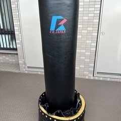 【美品】サンドバッグ　自立式　スタンド型　FIGHTING ROAD