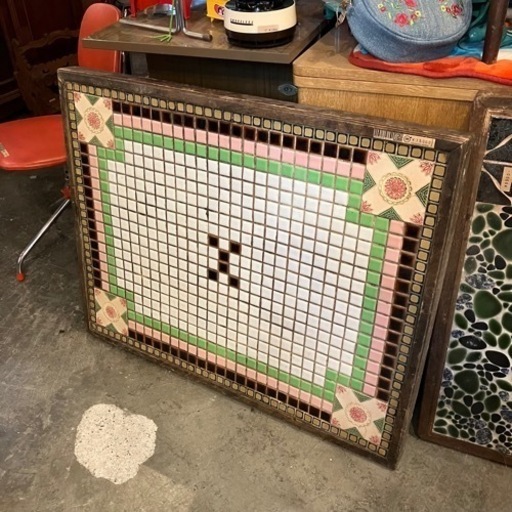 無印良品(MUJI)の人気のオーク材×タモ材 4段ユニットシェルフです