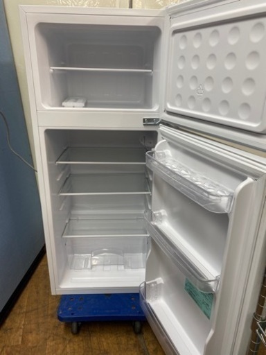 I652 ? 2022年製の美品♪ Haier 冷蔵庫 (130L) ⭐ 動作確認済 ⭐ クリーニング済