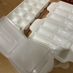 離乳食グッズの画像