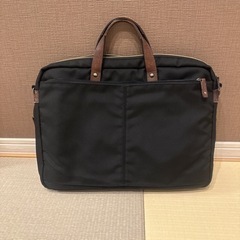 ビジネスバッグ