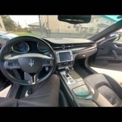 マセラティ　クワトロポルテQ4の画像