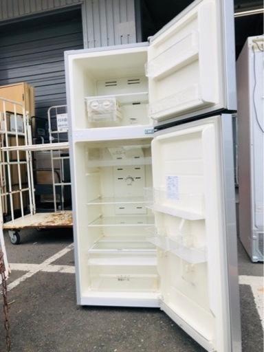 北九州市内配送無料　保証付き　HR-B2301 冷蔵庫 シルバー [2ドア /右開きタイプ /227L] 