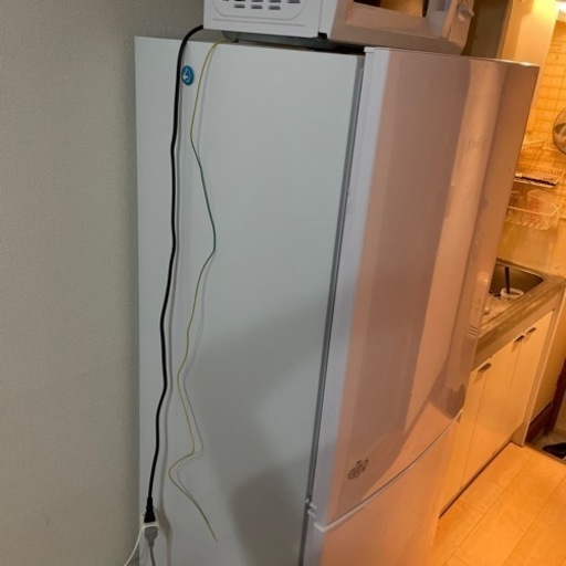 【使用期間3ヶ月】218L 冷蔵庫