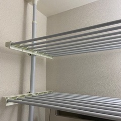 ランドリー収納　洗濯機収納　つっぱり棒の画像