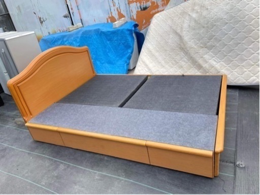 ダブルフレームベッド