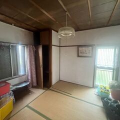 広々５LDK！２階戸建て！駅徒歩4分！車庫付き・池のある日本庭園付き・屋上付き！！家賃７万円！！ − 大阪府