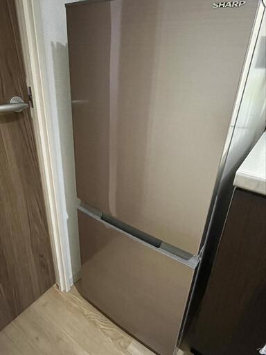 値下げ！【引取のみ】シャープ 冷蔵庫 2021年製 152L【一人暮らしにオススメ】