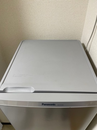 冷蔵庫 パナソニック NR-B149W