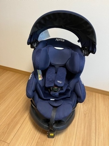 アップリカ　フラディアグロウ　ISOFIX