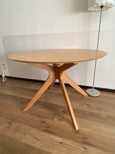 【北欧インテリア】丸テーブル