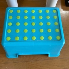 子供用スツールの画像
