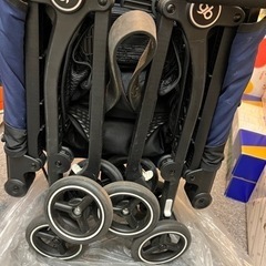ベビーカー
