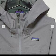 patagoniaウィンドブレイカーM新品