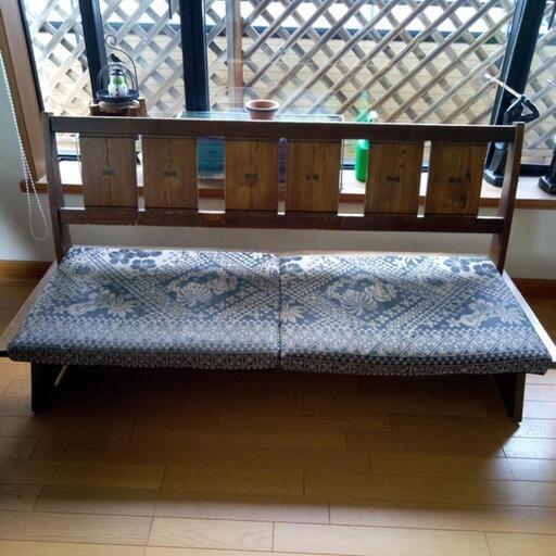 カリモク　三人掛けベンチ