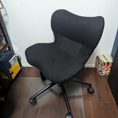 【受け渡し決定】ドウシシャ　スリムフィットチェア1脚の画像