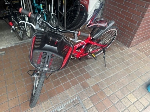 24インチ　ブリジストン　外装6段変速　かご　ライト付き子供用自転車　レッド