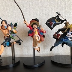 ONEPIECEフィギュア3体セット