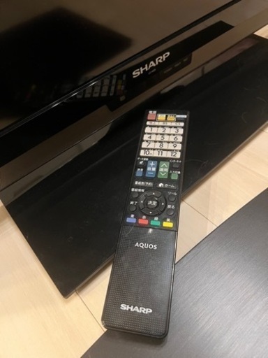 カラー液晶テレビ