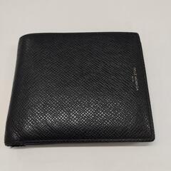 【ペッレモルビダ】二つ折り財布