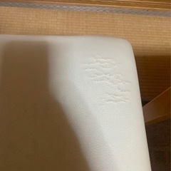 テーブル・イス4人掛けの画像