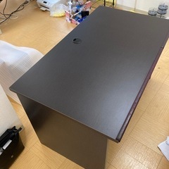 【決まりました】パソコンの作業用に使ってました。