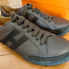 プロフ必読☆一点物かも！？新品未使用！レア物エルメススニーカー ...