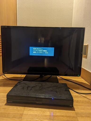 東芝32vテレビとブルーレイプレイヤーセット