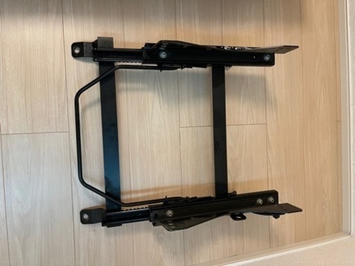 アルテッツァ 運転席 シートレール