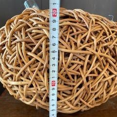 アンティーク/アジアン雑貨/ラタンボール/一輪差し/フラワーベースの画像