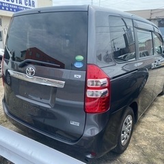 トヨタノアの画像