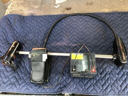 ☆彡ボート用電動船外機!!モーターガイド　SF300 ステルス300　12V　37ポンド　5段変速モデル　動作確認済み!!調子良いです。