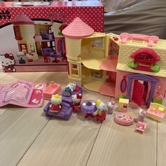 取引決まりました　ハローキティのなかよしファミリーハウス　+おまけ