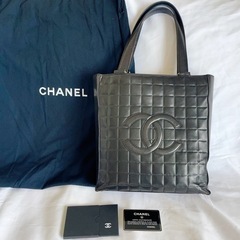 CHANEL チョコバー ラムスキン ハンドバッグ ロゴ ココマーク