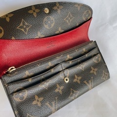 LOUIS VUITTONモノグラム ポルトフォイユ エミリー ルージュ 長財布の画像