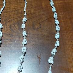 貝殻のネックレスの画像