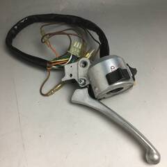 🔷🔶🔷ut5/98 ホンダ エイプ50 スイッチボックス/クラッチレバー 左 HM-240B-T バイク パーツ 部品 ※動作未確認 現状 ジャンク■🔷🔶🔷の画像