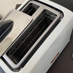 ティファール　電気ケトル1.7L とポップアップトースター　差し上げます。　0円　8/27までにお取引完了出来る方のみお願いします。の画像