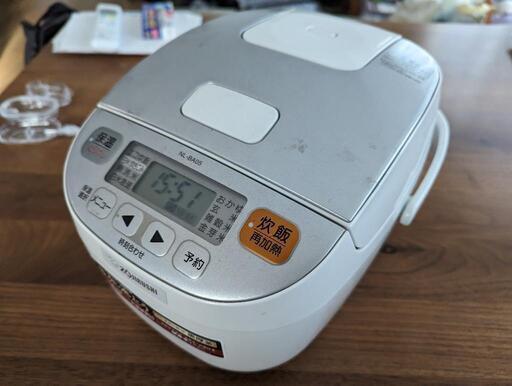 象印 ZOJIRUSHI ３合炊飯器
