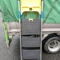 ハシゴ　脚立　ペンキ置きあり軽量の画像