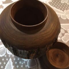 欅削り出し茶筒の画像