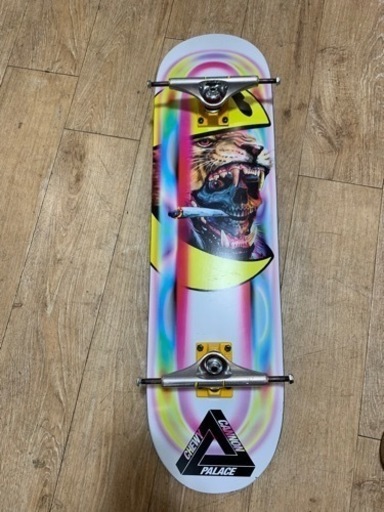 新品　スケボー　PALECE &Ventuer
