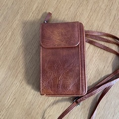 【未使用】お財布とスマホを1つに持ち歩けるポーチバックの画像